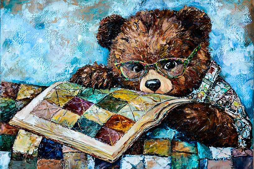 Reading bear with glasses by Imperial Art House