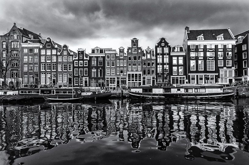 Amsterdam Singel  by Marco Liberto