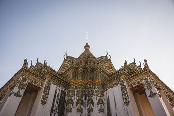 Wat Pho: Eine Schatzkammer des spirituellen und kulturellen Reichtums in Bangkok von Ken Tempelers