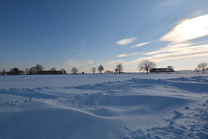 Schneeverwehungen bei Neukamp, Putbus, Insel Rügen