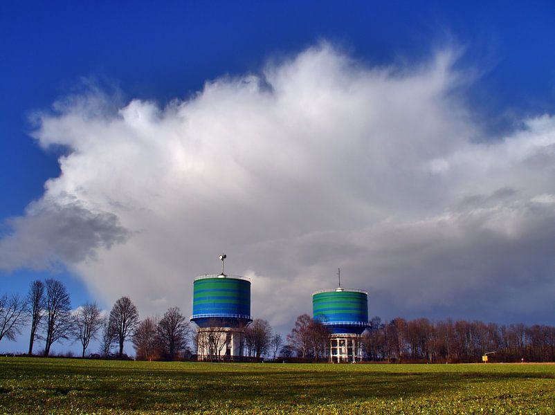 Stormwolken van Edgar Schermaul