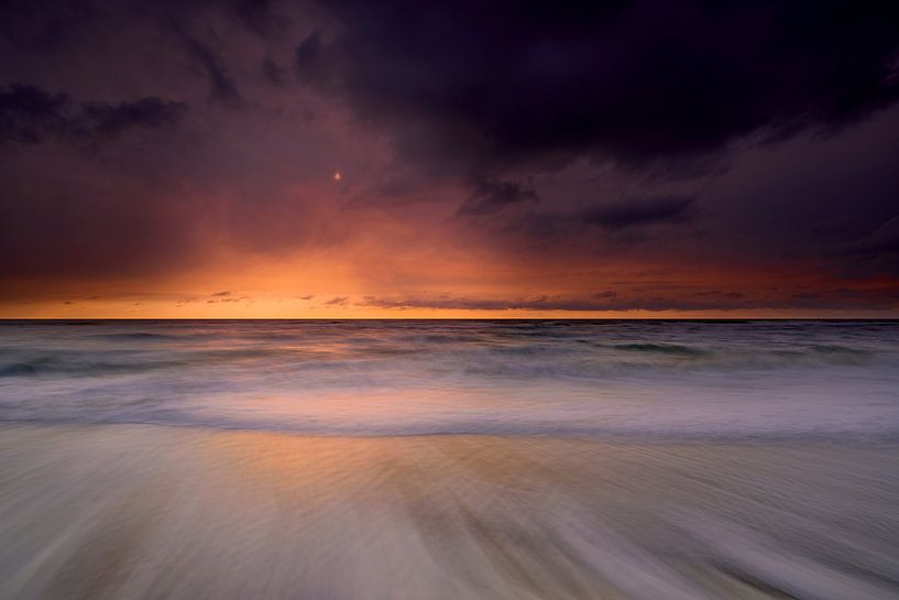Battle of fire, earth, air and water on the North Sea coast by Jenco van Zalk
