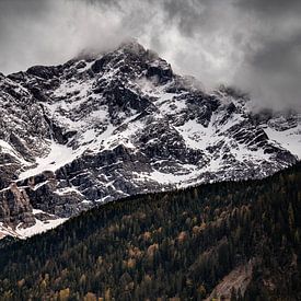 L'idylle de l'Eibsee : des eaux turquoise sous la Zugspitze sur Pitkovskiy Photography|ART