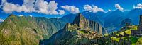 Machu Picchu en omgeving, Peru. Panoramafoto van Rietje Bulthuis thumbnail
