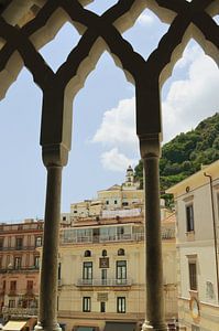 Vue de la fenêtre de la ville d'Amalfi, Italie