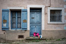 Cottage with blue shutters in Crest France by Peter Bartelings