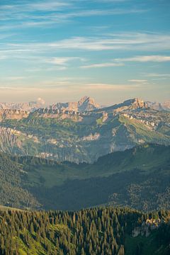 Großer Widderstein, Hoher Ifen und Allgäuer Alpen zum Sonnenuntergang vom Hochgrat aus