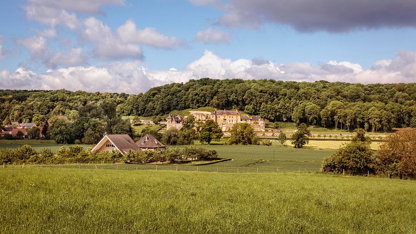Chateau Neercanne by Rob Boon