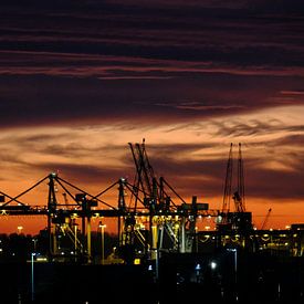 Zonsondergang in Rotterdam van Joris Vand