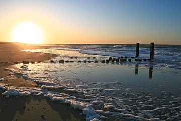 Zonsondergang bij Westkapelle van Zeeland op Foto