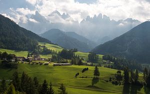 Kirche in den Dolomiten