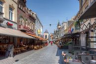 Gezellige straatjes in centrum   Valkenburg  van John Kreukniet thumbnail