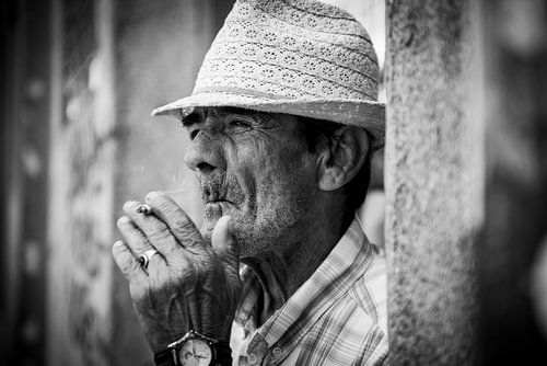 Portret van een man in Portugal