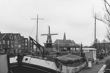 Haarlem en noir et blanc | Photographie urbaine | Pays-Bas, Europe sur Sanne Dost