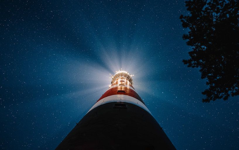 The lighthouse of Ameland by Throughmyfeed