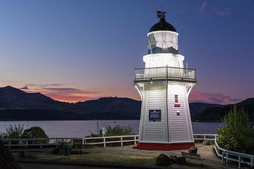 Vuurtoren in de baai van Akaroa, Nieuw-Zeeland van Markus Lange