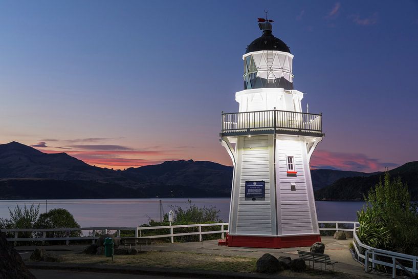 Vuurtoren in de baai van Akaroa, Nieuw-Zeeland van Markus Lange