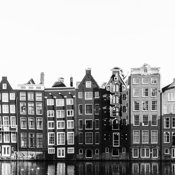 A square of typical Amsterdam by Marit Hilarius