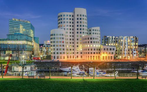 Gehry Buildings Dusseldorf in the evening