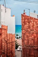 By two flats to the beach in Alicante
