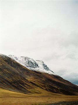 Heuvels met sneeuw van Miranda Reisfotografie Prints