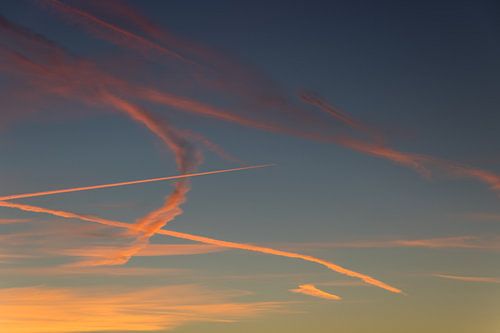 Coucher de soleil nuageux