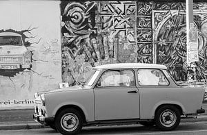 Ein Trabant für die Berliner Mauer