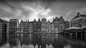 Damrak Amsterdam van Peter Bartelings