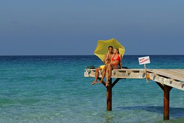Bain de soleil pendant les vacances à la mer