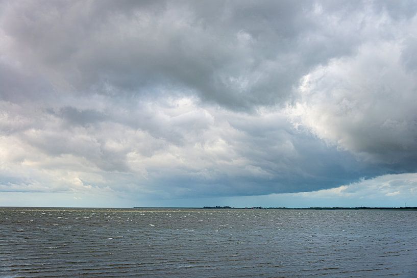 Bedrohliche Wolken von Marian Waanders