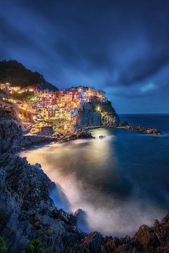 Vissersdorp Manarola in de Cinque Terre in Italië. van Voss Fine Art Fotografie
