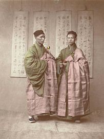 Portrait of two Chinese Buddhist monks from 1870 by Affect Fotografie