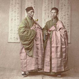 Portrait de deux moines bouddhistes chinois datant de 1870 sur Affect Fotografie