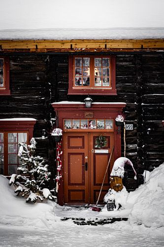 Ein Spaziergang durch Røros und dann diesen postkartenreifen Ort zu sehen, Norwegen.