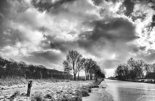 kanaal, huis ter heide