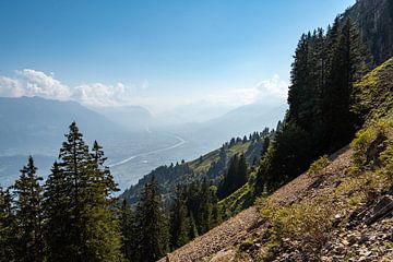 Herbstlicher Blick auf das Ländle vom Wilden Kasten von Leo Schindzielorz