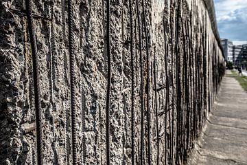 berlijnse muur, details van het ijzerwerk en steen