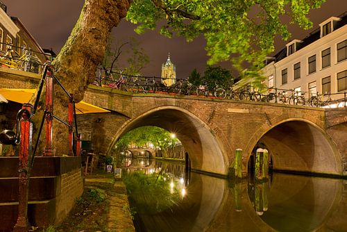 Utrecht Oudegracht: Domtoren bij Harmburgerbrug