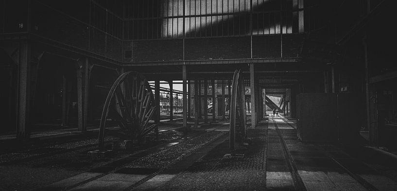 Zollverein Colliery - wheels for coal production by Jakob Baranowski - Photography - Video - Photoshop