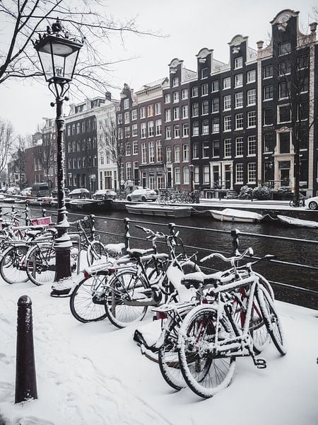 Amsterdam in de sneeuw von Steven Schmitz