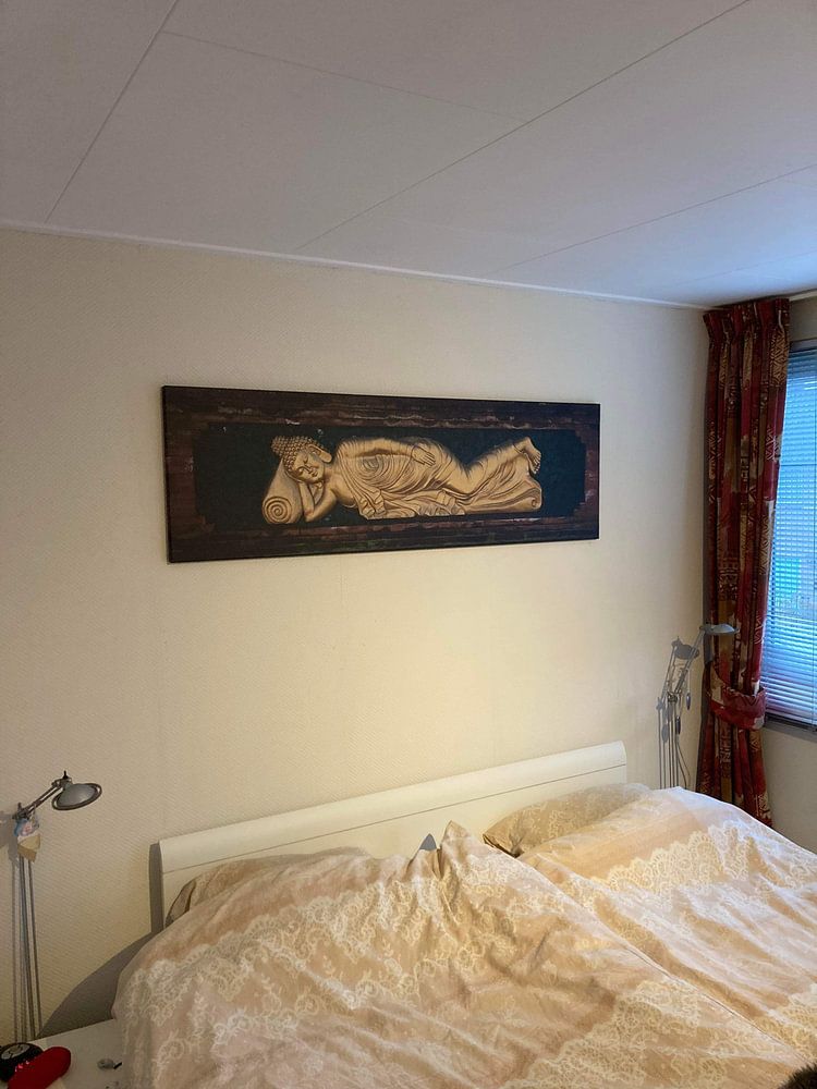 Liegender goldener Buddha  von Ellis Peeters 