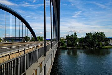 Auf der Kaiserleibrücke