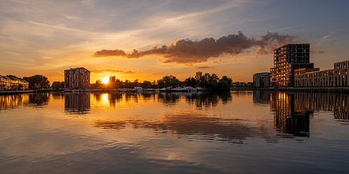 Yachthafen Dronten bei Sonnenuntergang