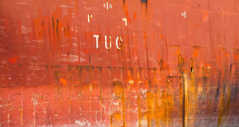 Der Rumpf des Schiffes war roh von scheepskijkerhavenfotografie