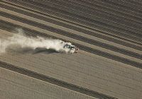 Planting potatoes in a long dry period