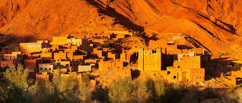 Kasbah in Ait Arbi, Dadestal, Street of Kasbahs, Morocco, by Markus Lange