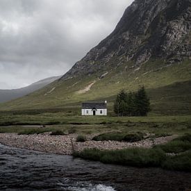 White house among the mountains of Scotland by fromkevin