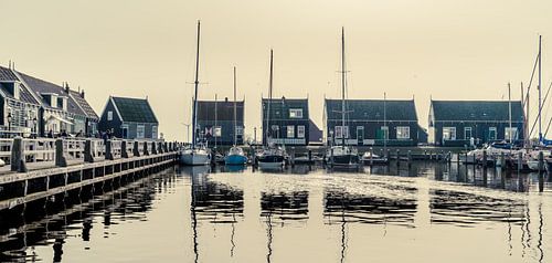De haven van Marken.