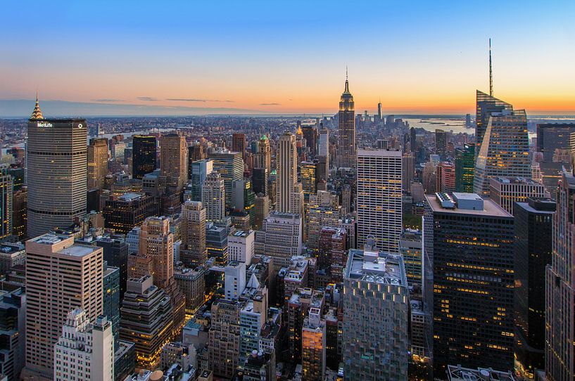 Manhattan by Volker Banken