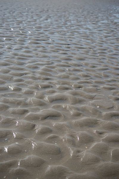 Beach patterns by Erik Reijnders
